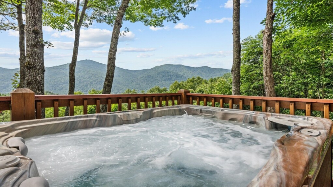 Mountain Serenity in Asheville, North Carolina