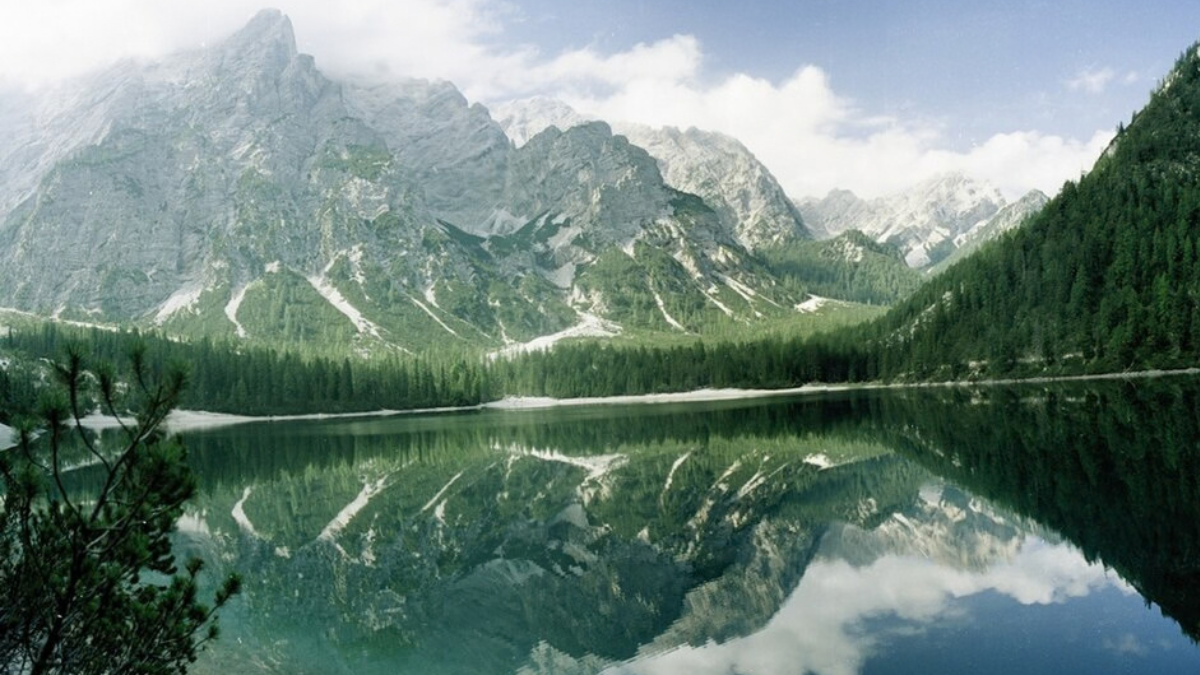 15 Best Hikes in the Dolomites: Trails, Maps & Tips